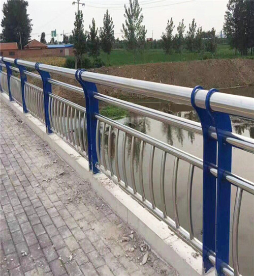 河道景觀(guān)橋梁防撞隔離護(hù)欄 不銹鋼護(hù)欄